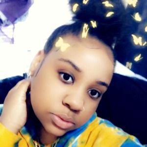 Meet your Posher, Jenay